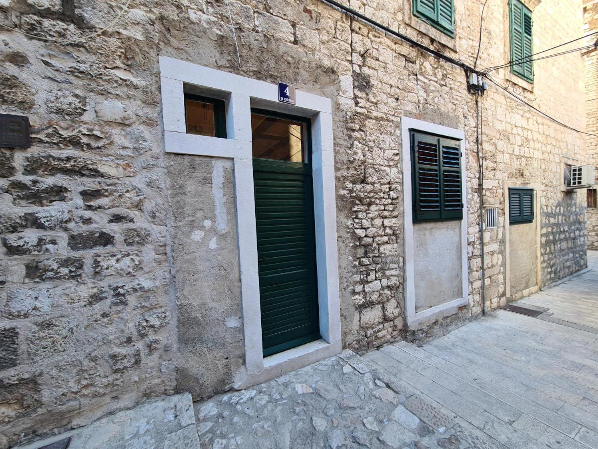 Mistique Appartement Šibenik Buitenkant foto