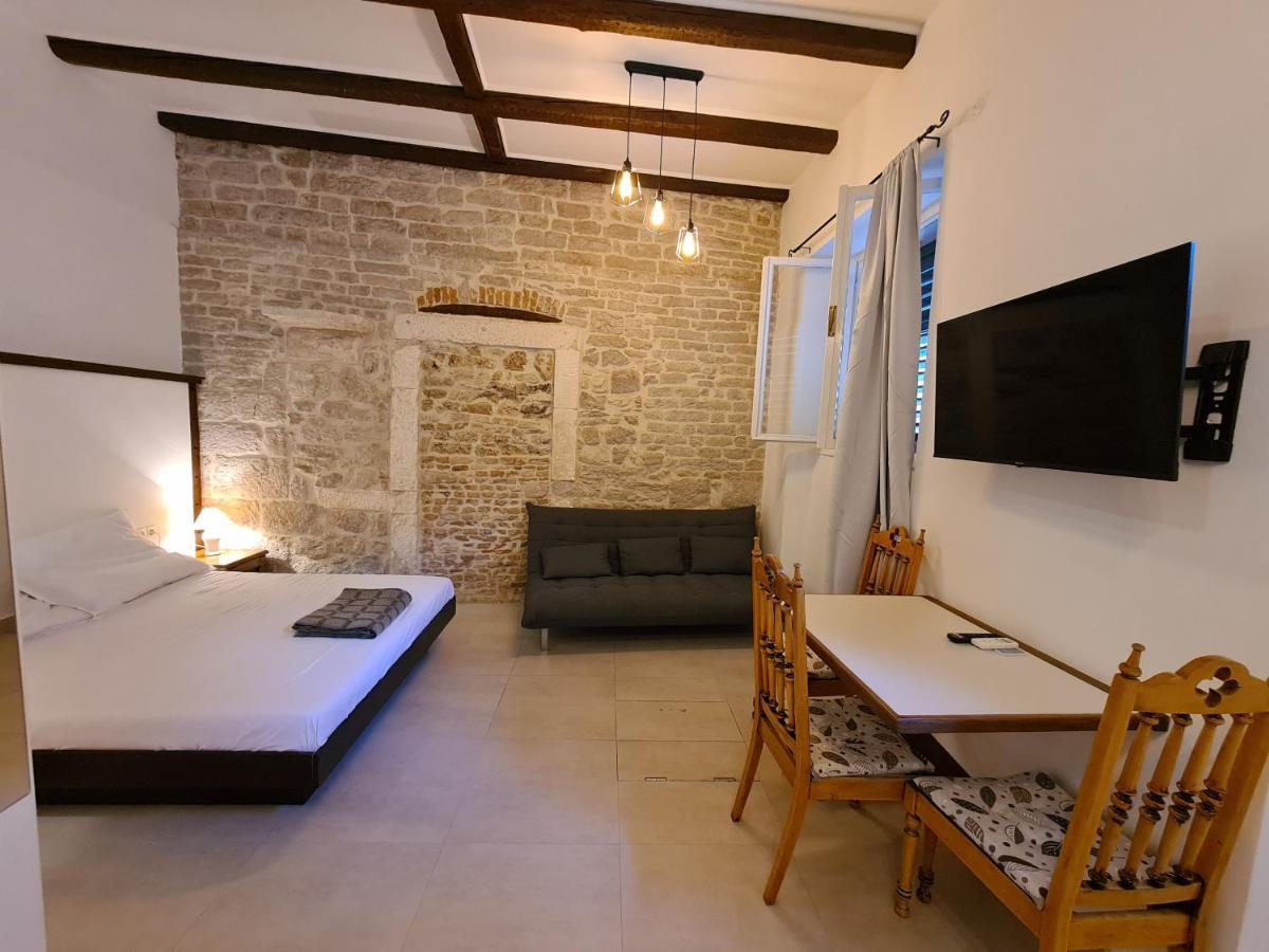 Mistique Appartement Šibenik Buitenkant foto